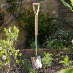 Kent & Stowe Stainless Steel Digging Spade -Quality Garden Care Store 1031048 3